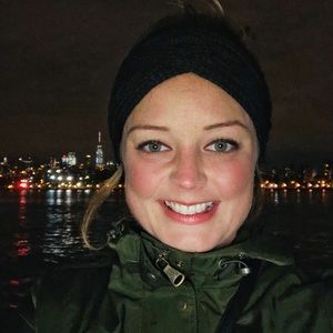 Meet your Posher, Alesha